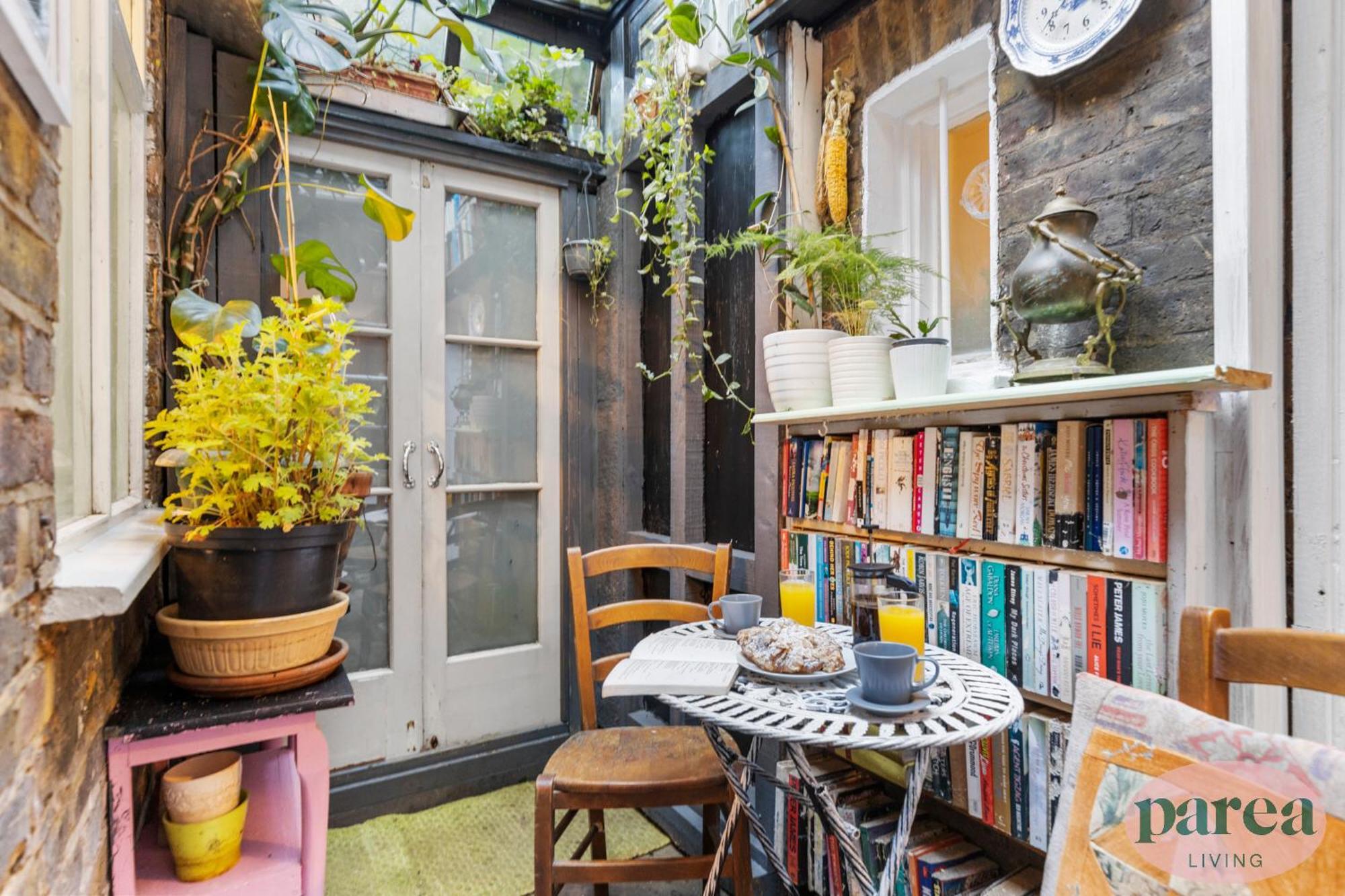 Parea Living - Cosy 1-Bed Artistic Flat At Newington Green London Ngoại thất bức ảnh